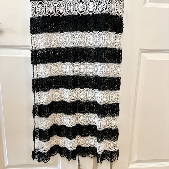 ALICE + OLIVIA Lucia Black White Crochet Racerback Slit Maxi Dress | Small - Picture 11 of 15